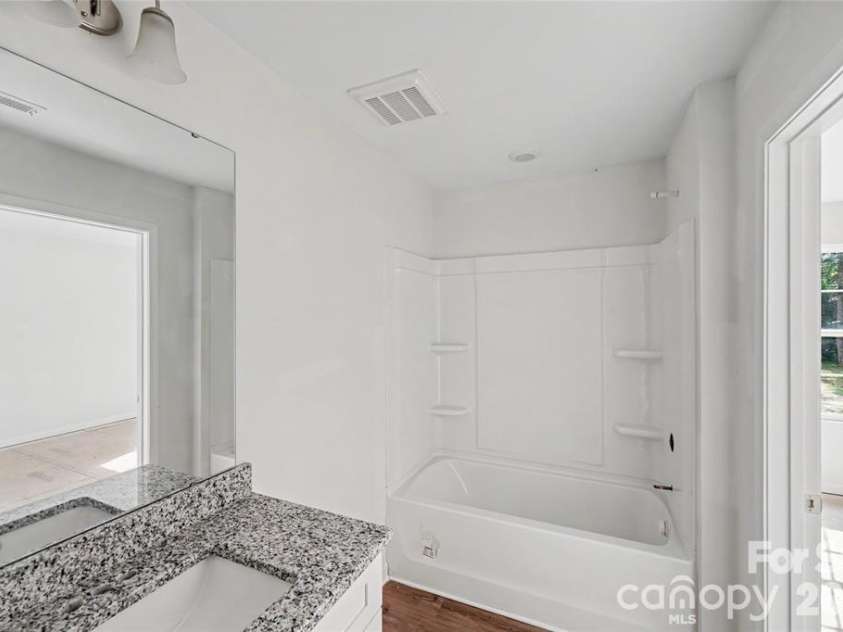 2522 Lazy Oak Drive, Lancaster, SC 29720.  MLS# CAR4412877, YatesRealty ID 44416. 