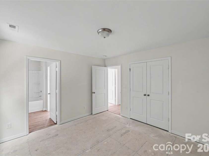 2522 Lazy Oak Drive, Lancaster, SC 29720.  MLS# CAR4412877, YatesRealty ID 44416. 