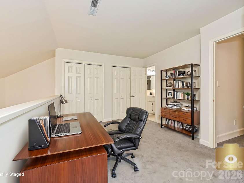 801 Lexington Avenue, Charlotte, NC 28203.  MLS# CAR4411068, YatesRealty ID 44418. 