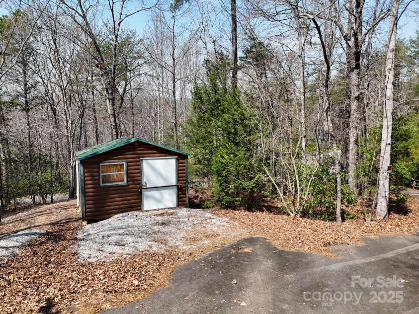 194 Long Ridge Drive, Lake Lure, NC 28746.  MLS# CAR4240542, YatesRealty ID 4442. 