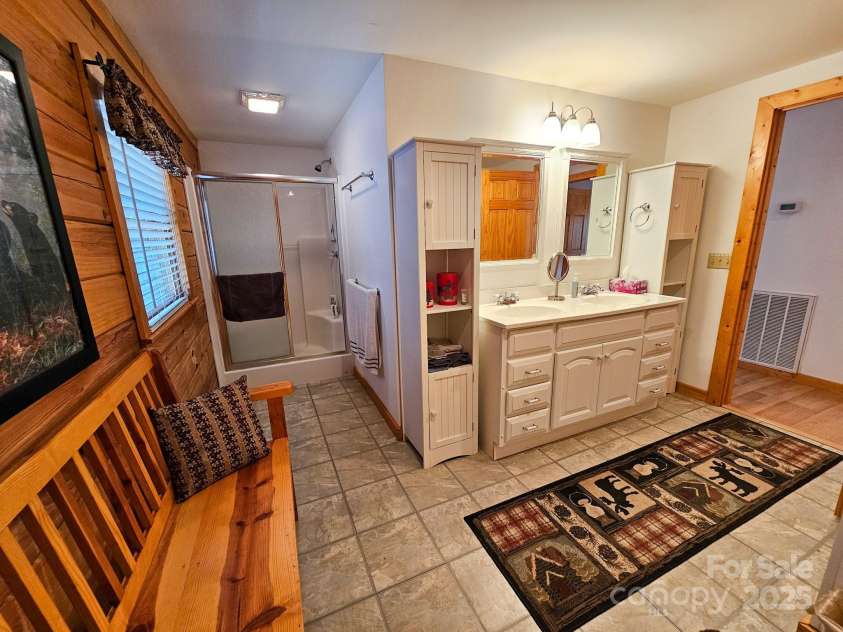 194 Long Ridge Drive, Lake Lure, NC 28746.  MLS# CAR4240542, YatesRealty ID 4442. 