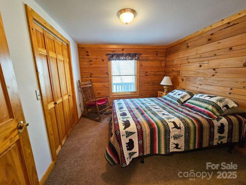 194 Long Ridge Drive, Lake Lure, NC 28746.  MLS# CAR4240542, YatesRealty ID 4442. 