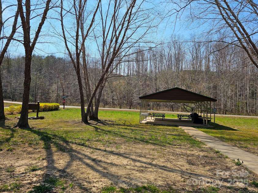 194 Long Ridge Drive, Lake Lure, NC 28746.  MLS# CAR4240542, YatesRealty ID 4442. 