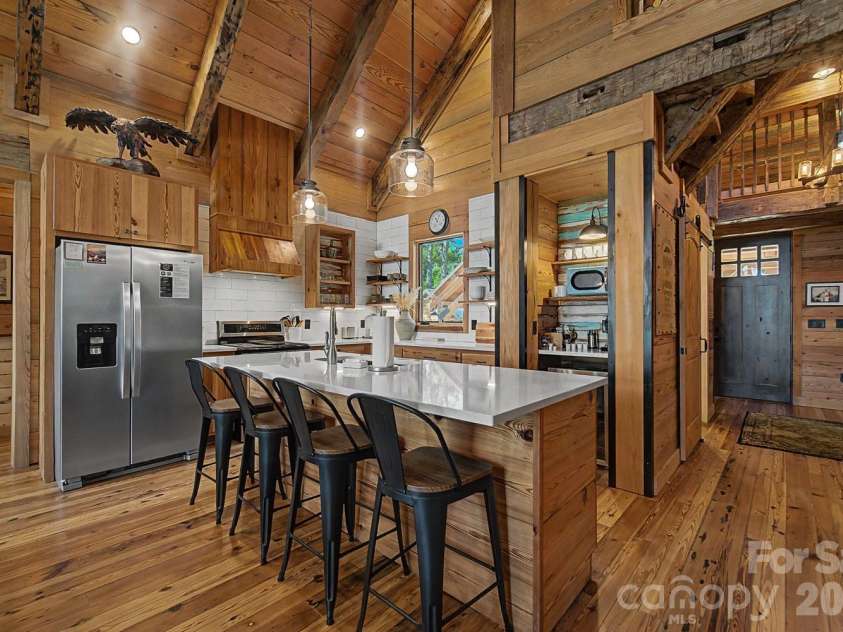 444 Look Out Point, Bryson City, NC 28713.  MLS# CAR4414827, YatesRealty ID 44420. 