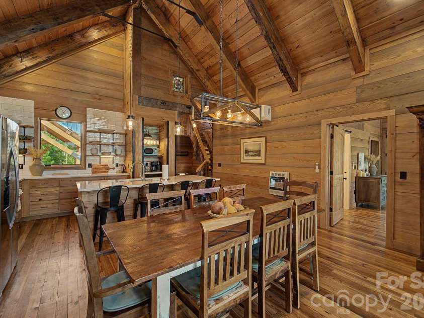 444 Look Out Point, Bryson City, NC 28713.  MLS# CAR4414827, YatesRealty ID 44420. 