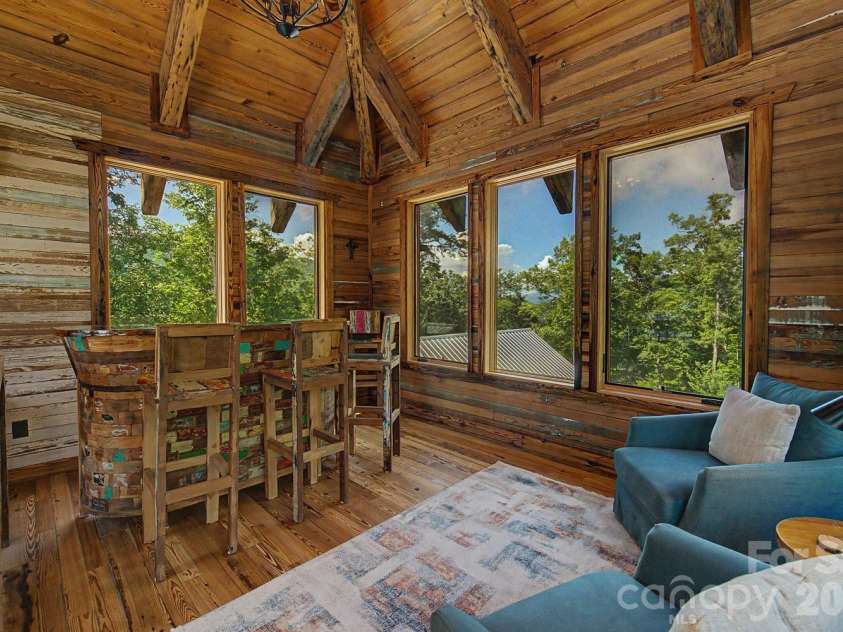 444 Look Out Point, Bryson City, NC 28713.  MLS# CAR4414827, YatesRealty ID 44420. 