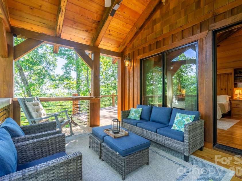 444 Look Out Point, Bryson City, NC 28713.  MLS# CAR4414827, YatesRealty ID 44420. 