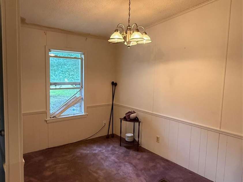 75 Mountain View Drive, Taylorsville, NC 28681.  MLS# CAR4413223, YatesRealty ID 44422. Dining
