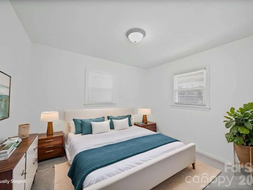 906 10th Avenue, Gastonia, NC 28054.  MLS# CAR4410520, YatesRealty ID 44423. Guest bedroom virtual