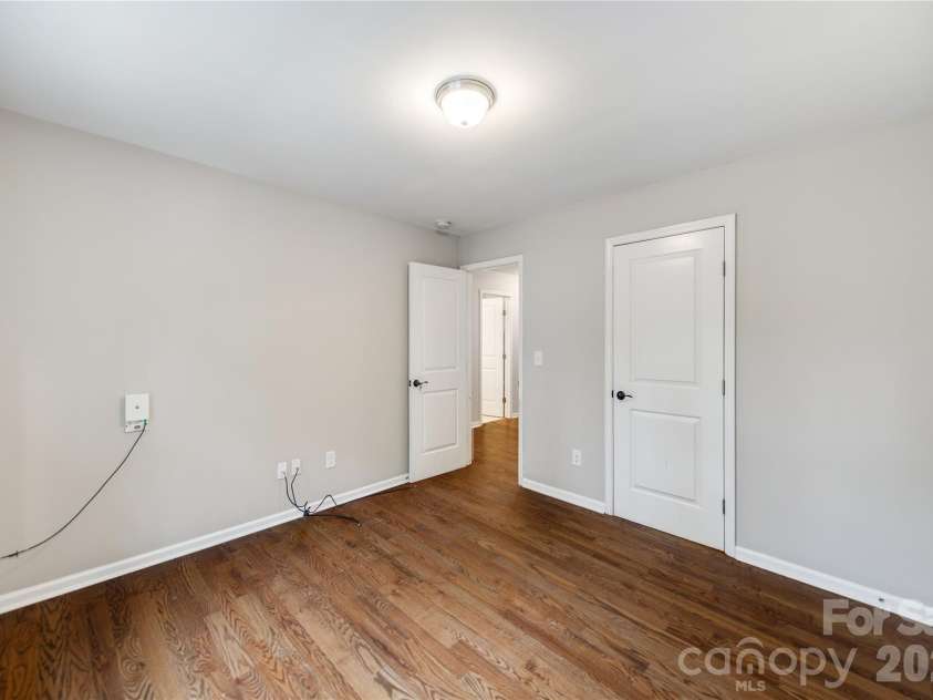 3021 Cresthill Drive, Charlotte, NC 28212.  MLS# CAR4413066, YatesRealty ID 44424. Bedroom #2