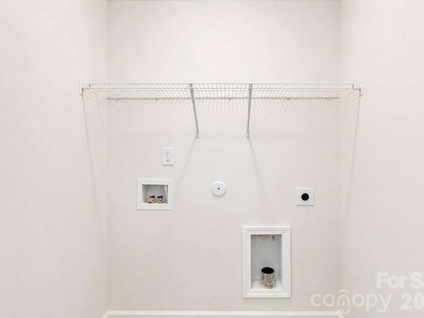 837 Old Mountain Road, Statesville, NC 28677.  MLS# CAR4389880, YatesRealty ID 44425. Laundry