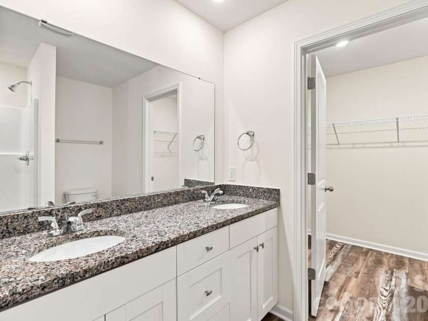 837 Old Mountain Road, Statesville, NC 28677.  MLS# CAR4389880, YatesRealty ID 44425. Primary Bathroom