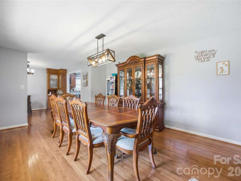 1002 Brookhaven Drive, Shelby, NC 28152.  MLS# CAR4414168, YatesRealty ID 44428. 