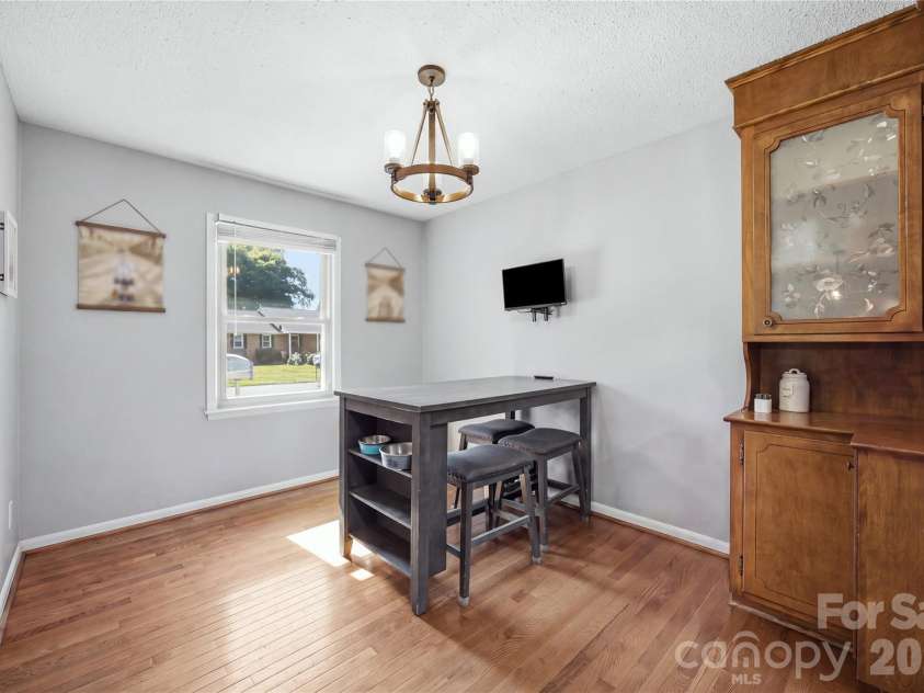 1002 Brookhaven Drive, Shelby, NC 28152.  MLS# CAR4414168, YatesRealty ID 44428. 
