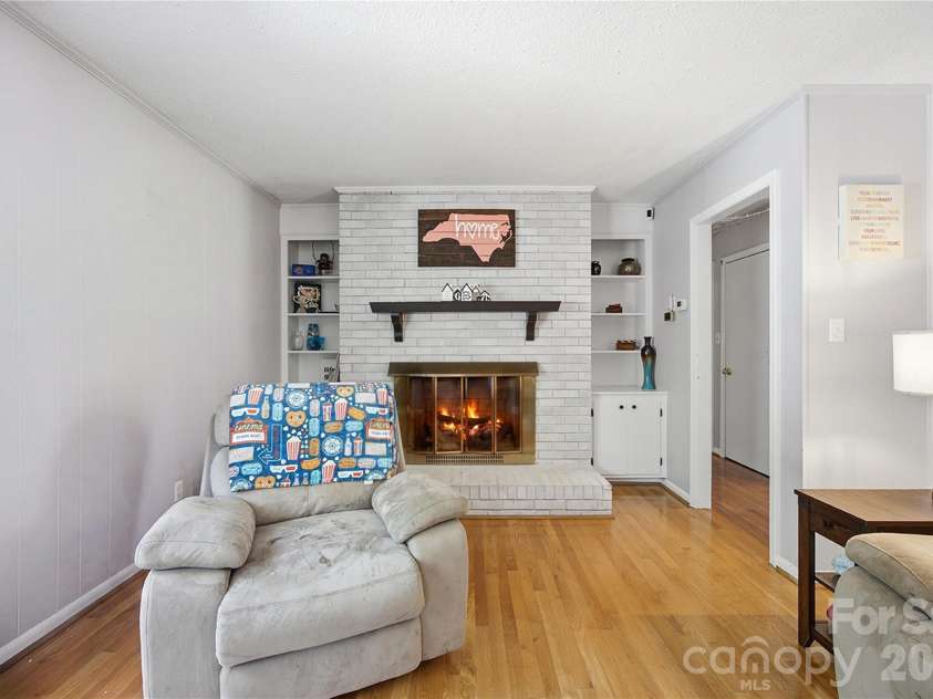 1002 Brookhaven Drive, Shelby, NC 28152.  MLS# CAR4414168, YatesRealty ID 44428. 