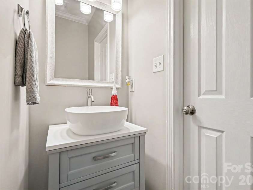 407 Galesburg Drive, Monroe, NC 28110.  MLS# CAR4414662, YatesRealty ID 44429. 