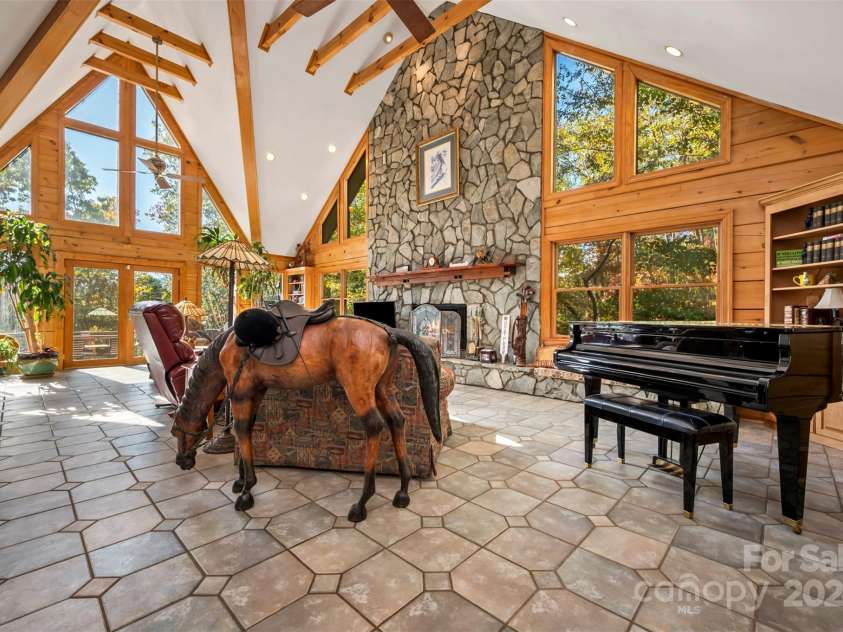 120 Summer Lane, Mill Spring, NC 28756.  MLS# CAR4194295, YatesRealty ID 4443. 