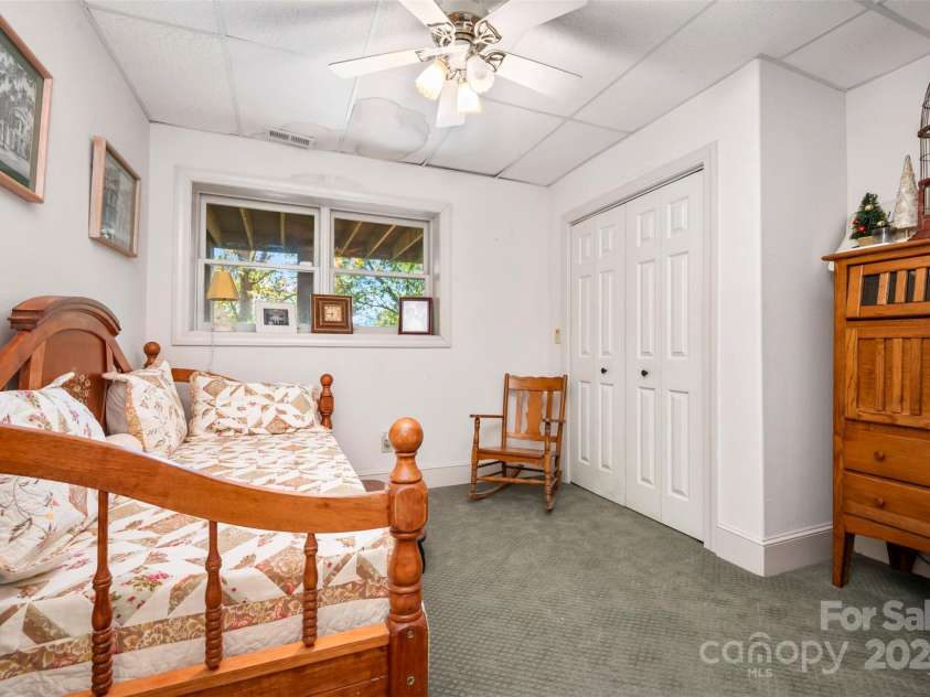 120 Summer Lane, Mill Spring, NC 28756.  MLS# CAR4194295, YatesRealty ID 4443. 