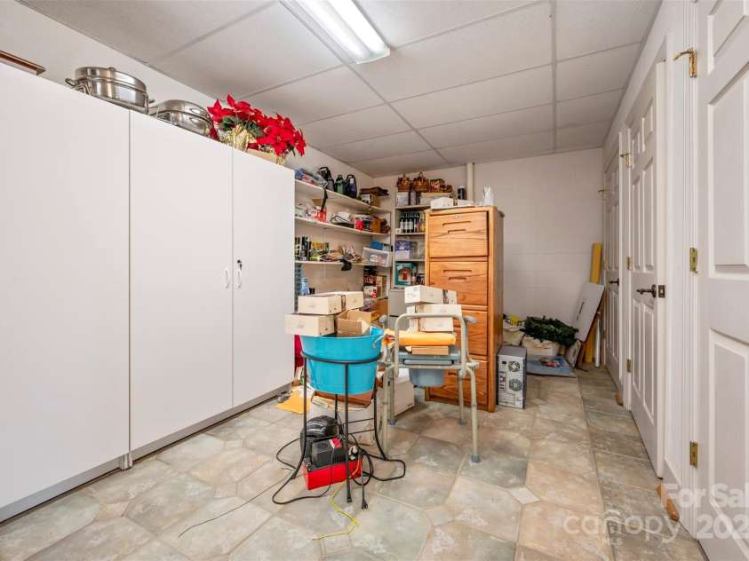 120 Summer Lane, Mill Spring, NC 28756.  MLS# CAR4194295, YatesRealty ID 4443. 