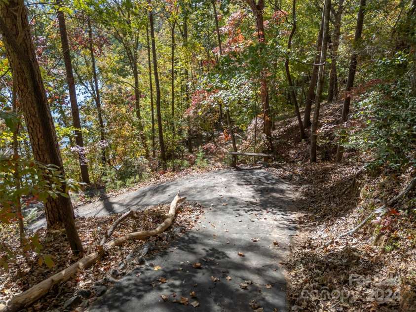 120 Summer Lane, Mill Spring, NC 28756.  MLS# CAR4194295, YatesRealty ID 4443. 