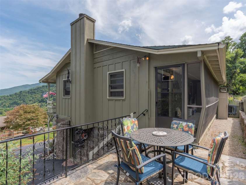 21 Flint Lane, Maggie Valley, NC 28751.  MLS# CAR4354413, YatesRealty ID 4443. Patio for dining with a View 