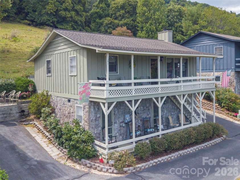 21 Flint Lane, Maggie Valley, NC 28751.  MLS# CAR4354413, YatesRealty ID 4443. Side View (Backs up to Pasture)