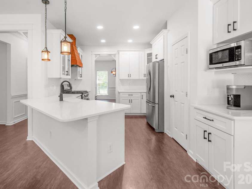 7708 Antique Circle, Waxhaw, NC 28173.  MLS# CAR4414105, YatesRealty ID 44430. 
