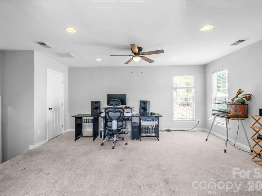 7708 Antique Circle, Waxhaw, NC 28173.  MLS# CAR4414105, YatesRealty ID 44430. 