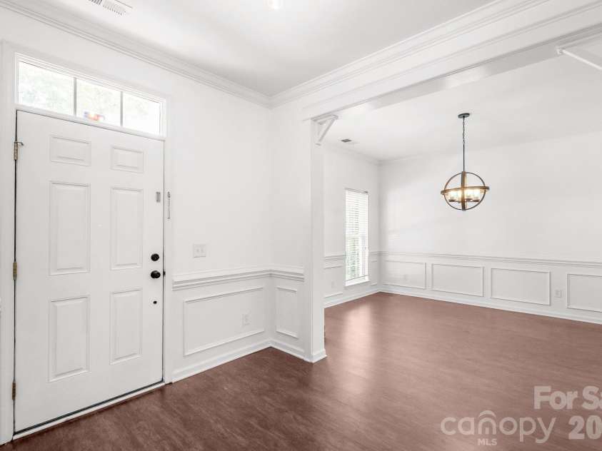 7708 Antique Circle, Waxhaw, NC 28173.  MLS# CAR4414105, YatesRealty ID 44430. 