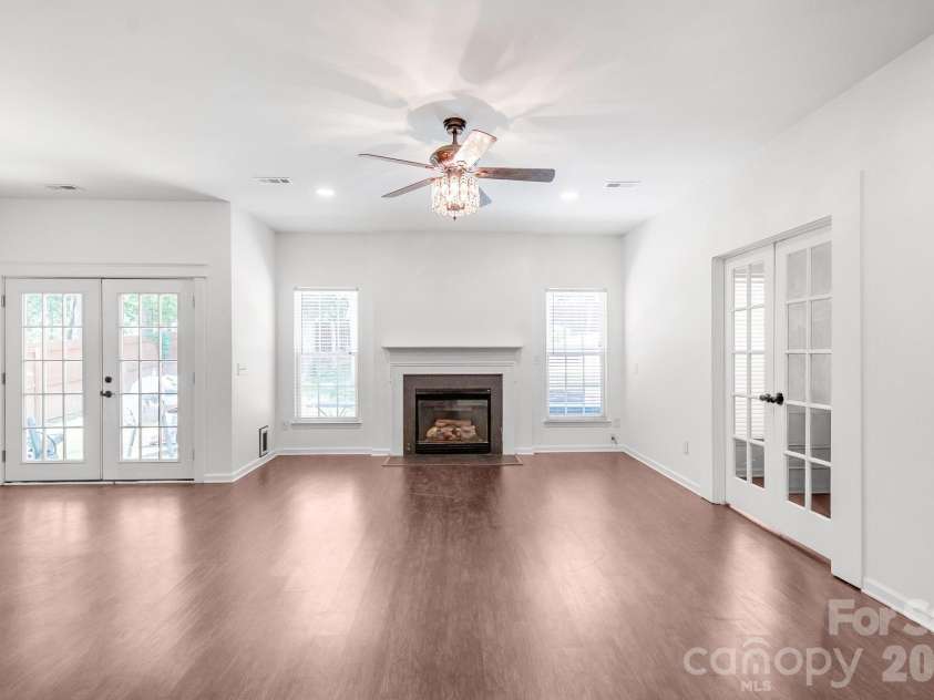 7708 Antique Circle, Waxhaw, NC 28173.  MLS# CAR4414105, YatesRealty ID 44430. 
