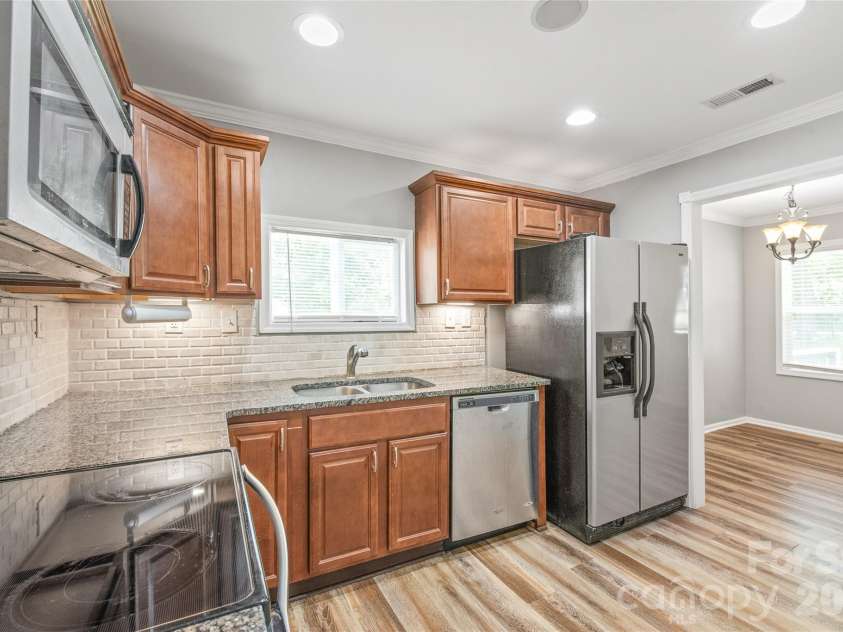 712 Cauthen Street, Rock Hill, SC 29730.  MLS# CAR4414831, YatesRealty ID 44431. 