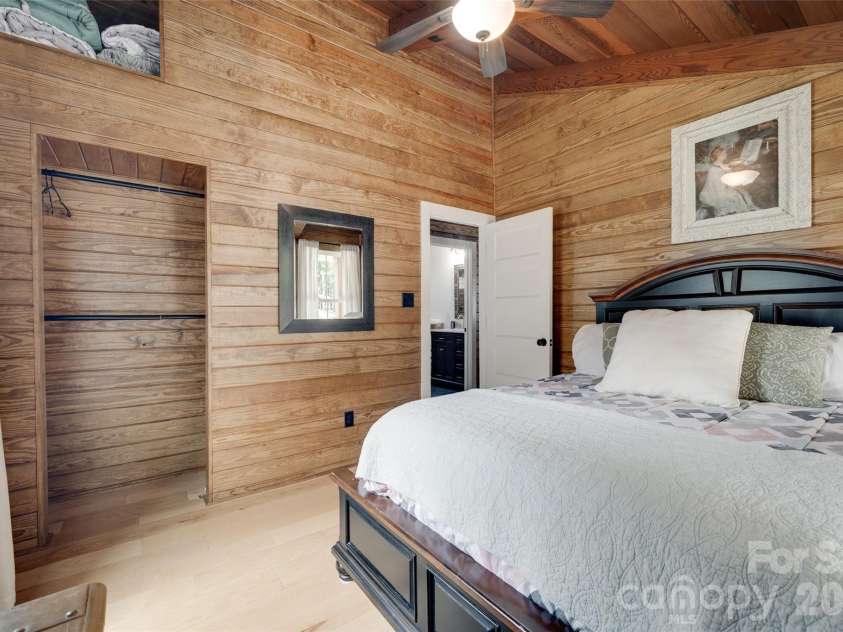 5211 Lake Wylie Road, Clover, SC 29710.  MLS# CAR4414020, YatesRealty ID 44432. 