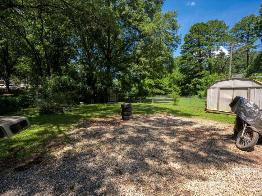 709 Weldon Street, Gastonia, NC 28052.  MLS# CAR4409472, YatesRealty ID 44433. 