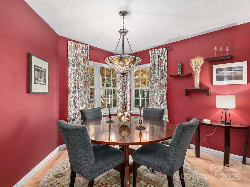 111 Wildwood Forest Lane, Mills River, NC 28759.  MLS# CAR4317593, YatesRealty ID 44435. Elegant dining room