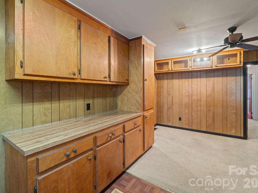 320 Myrtle School Road, Gastonia, NC 28052.  MLS# CAR4414405, YatesRealty ID 44438. 