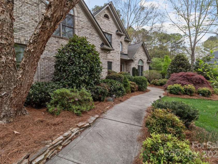 104 Chalfont Court, Salisbury, NC 28147.  MLS# CAR4242860, YatesRealty ID 4444. 