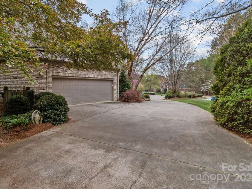 104 Chalfont Court, Salisbury, NC 28147.  MLS# CAR4242860, YatesRealty ID 4444. 