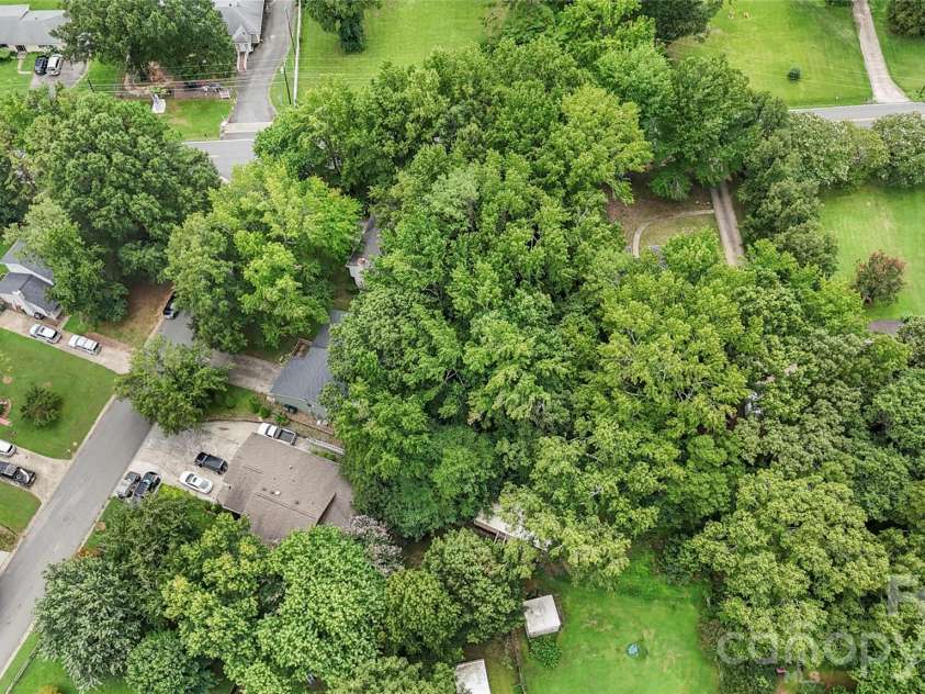 4607 Cricklewood Lane, Charlotte, NC 28212.  MLS# CAR4412859, YatesRealty ID 44442. 