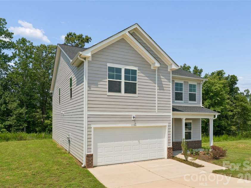 110 Morningside Loop, Troutman, NC 28166.  MLS# CAR4389466, YatesRealty ID 44443. Welcome to 110 Morningside Loop