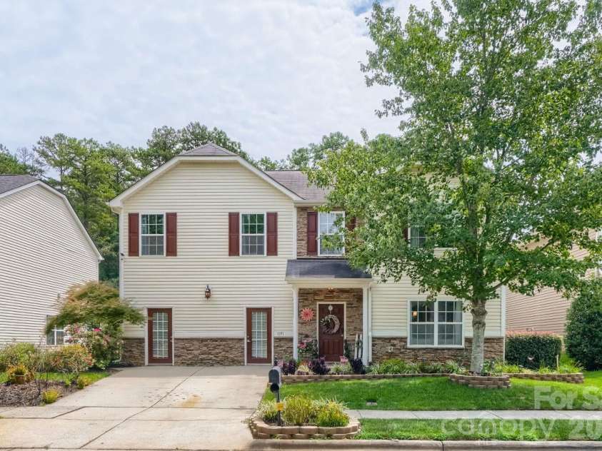 1191 Thanet Street, Concord, NC 28025.  MLS# CAR4414281, YatesRealty ID 44444. 