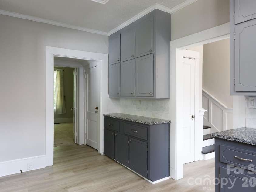 157 Walnut Street, Chester, SC 29706.  MLS# CAR4414752, YatesRealty ID 44446. 