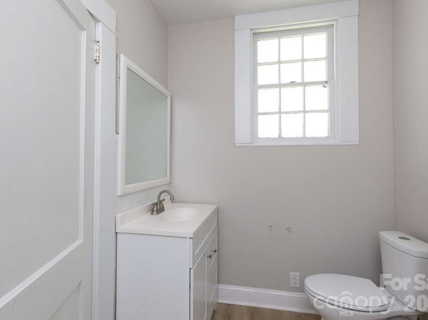 157 Walnut Street, Chester, SC 29706.  MLS# CAR4414752, YatesRealty ID 44446. 