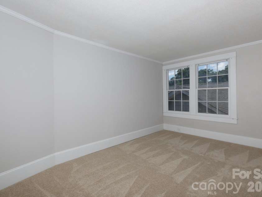 157 Walnut Street, Chester, SC 29706.  MLS# CAR4414752, YatesRealty ID 44446. 