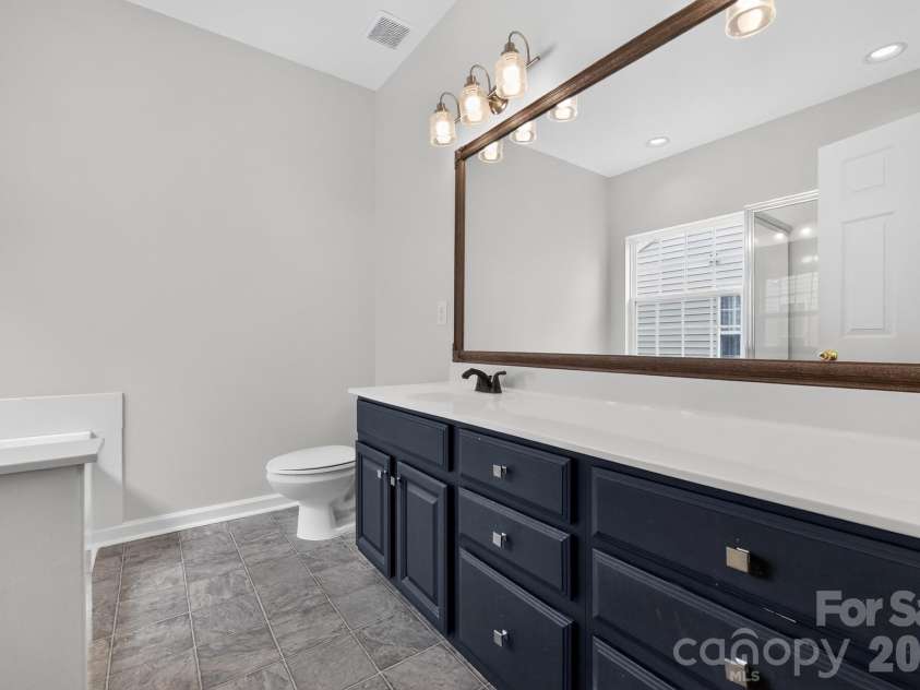 141 Crestwood Drive, Mount Holly, NC 28120.  MLS# CAR4414824, YatesRealty ID 44448. 