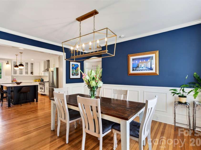 55 Edgemont Road, Asheville, NC 28801.  MLS# CAR4412693, YatesRealty ID 44449. Dining area facing chefs kitchen
