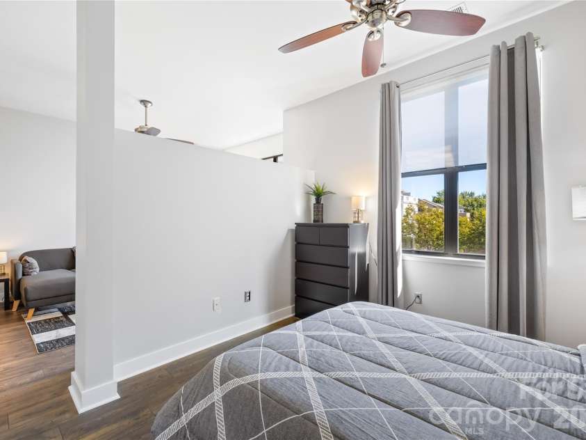 706 Davidson Street, Charlotte, NC 28202.  MLS# CAR4356946, YatesRealty ID 44450. 