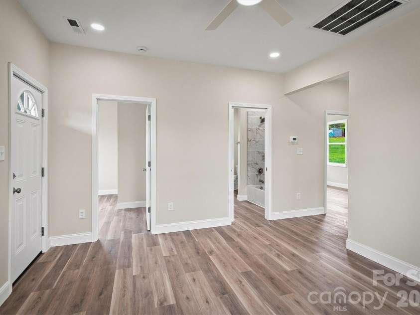 100 Gardner Street, Hickory, NC 28601.  MLS# CAR4414739, YatesRealty ID 44454. Living room