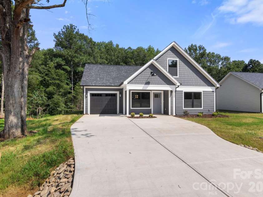 145 McCorkle Street, York, SC 29745.  MLS# CAR4414439, YatesRealty ID 44458. Driveway designed for ample parking