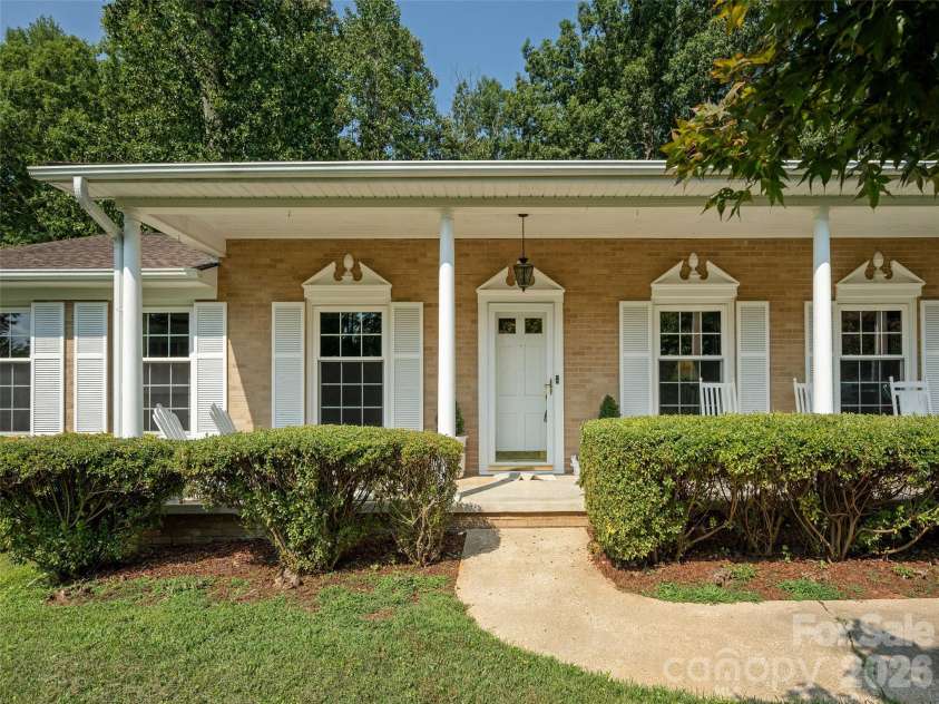 303 Tree Haven Boulevard, Hendersonville, NC 28791.  MLS# CAR4414880, YatesRealty ID 44459. 