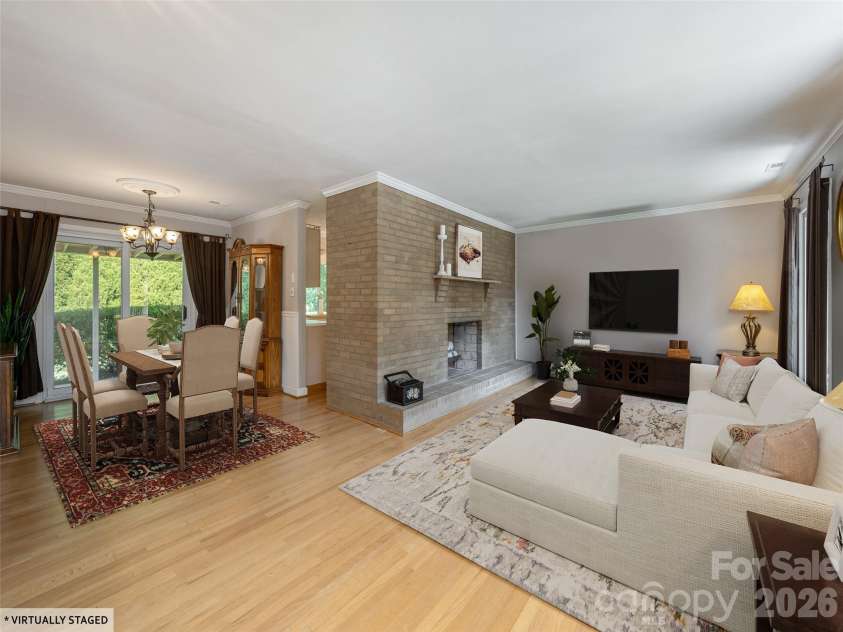 303 Tree Haven Boulevard, Hendersonville, NC 28791.  MLS# CAR4414880, YatesRealty ID 44459. 
